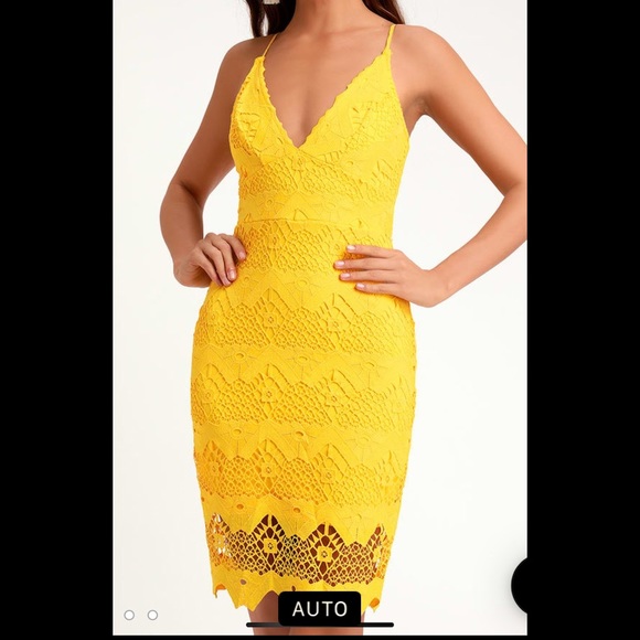Yellow Lace Lulu’s Dress - Picture 1 of 3
